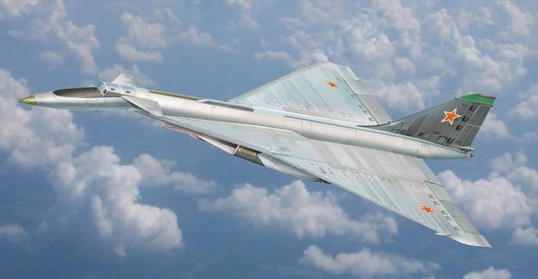CCCP.fun_T-4_100