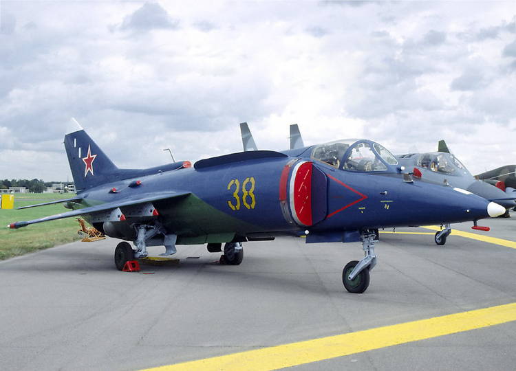 Як-38 - cccp.fun