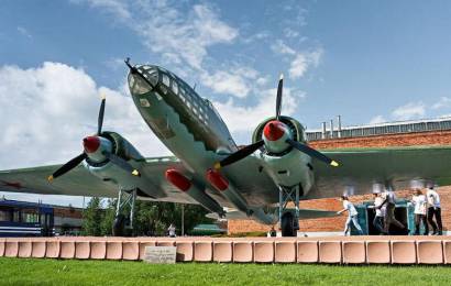 cccp.fun_bombardirovshchik-il-4