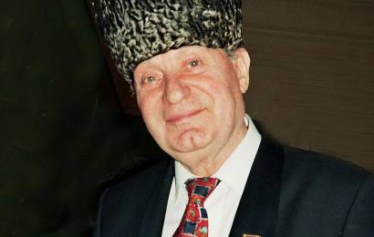 cccp.fun_Makhmud_Esambaev