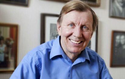 Юрий Чернов
